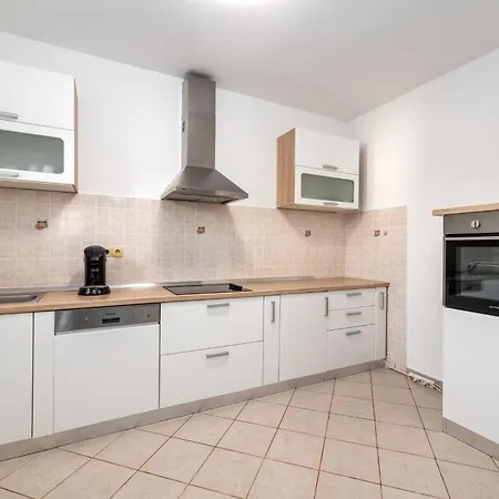 Matej By Interhome Holiday home Rukavac (Primorje-Gorski Kotar)